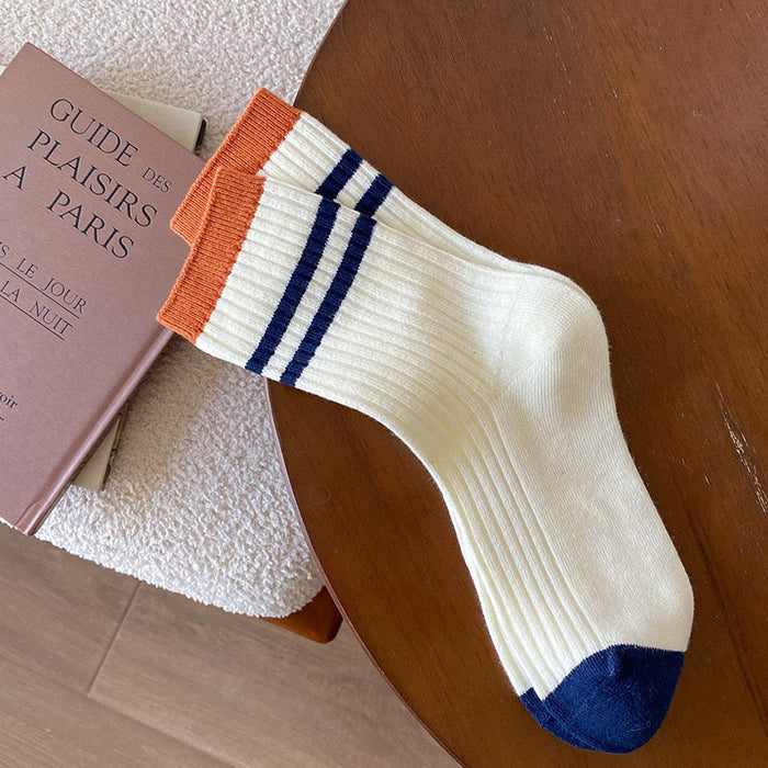 Wholesale Socks with double needle contrasting stripes, mid tube stacking, versatile socks