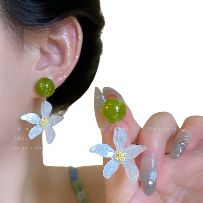 Wholesale Floral Dreams Bohemian Gardenia Earrings for Women Summer Beach Vacation Style Earrings