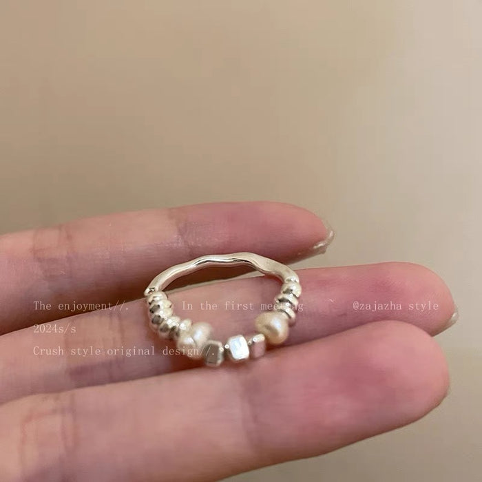 Wholesale Pearl ring, female niche design, light luxury, high-end feeling, index finger ring, cold and stylish hand