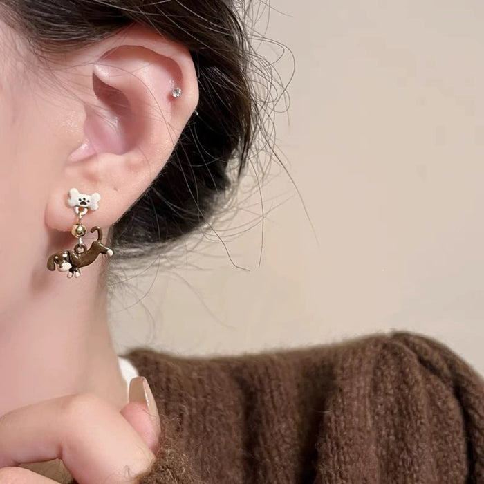 Wholesale cute cartoon earrings silver needle girls  brown earrings