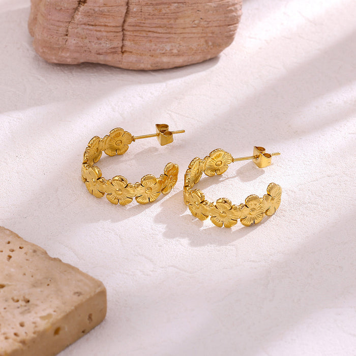 Wholesale Niche C-shaped floral earrings,  stainless steel,  light luxury,  fashionable,  high-end feeling