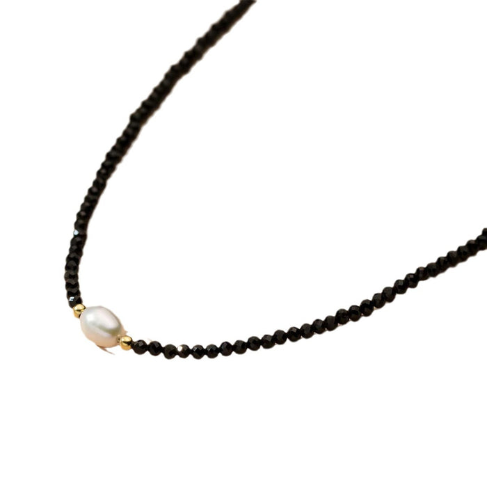 Wholesale Black pearl collarbone chain, simple retro necklace, women's light luxury niche necklace accessory