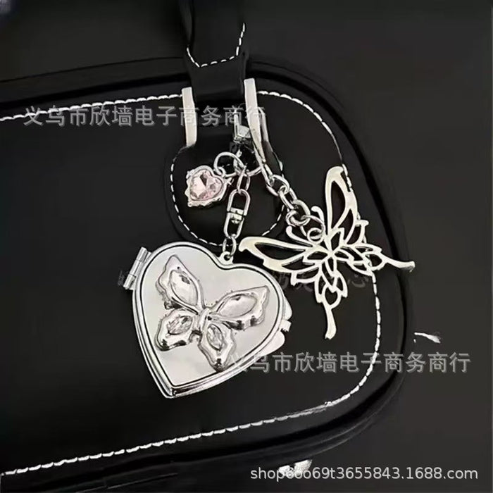 Wholesale Vintage butterfly and heart metal keychain