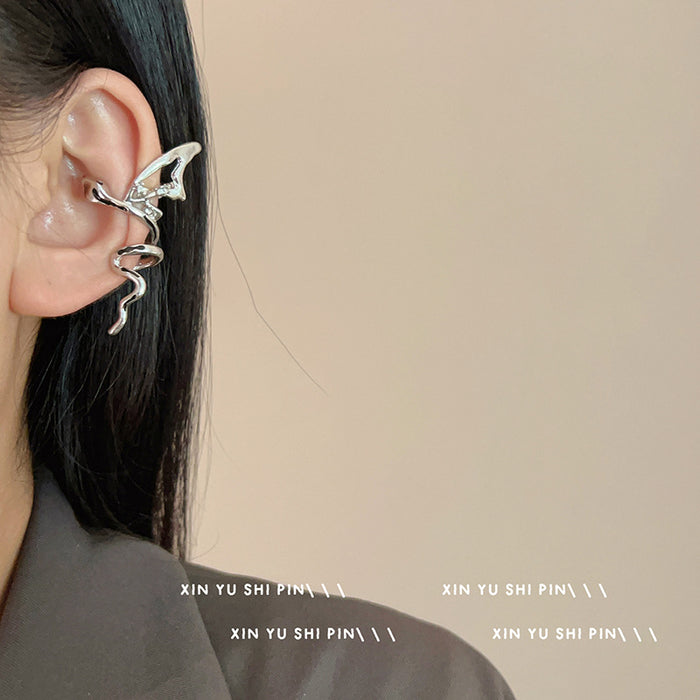 Wholesale Small niche design liquid snake shaped ear clips without ear holes, ear bone clips, light luxury elf earrings