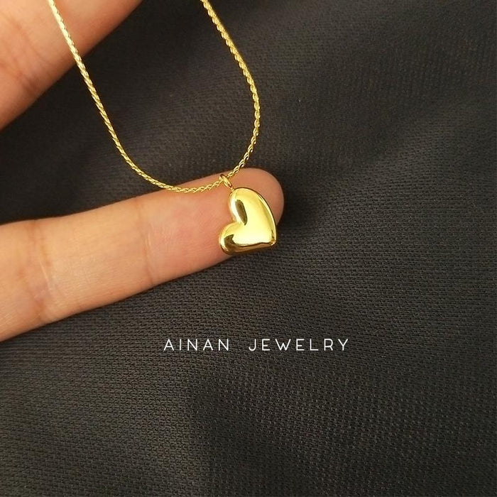 Wholesale 18K Gold Plated Thin Chain Peach Heart Necklace Women's Love Pendant Collarbone Chain Accessories