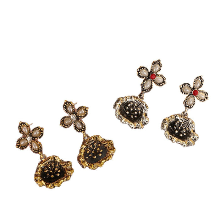 Wholesale Four leaf clover high-end sense niche retro earrings antique gold and silver earrings earrings