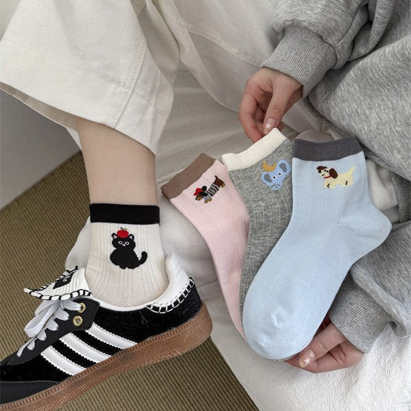 Wholesale Thin, short tube cartoon socks, low cut cotton socks, mid tube socks, color blocked socks