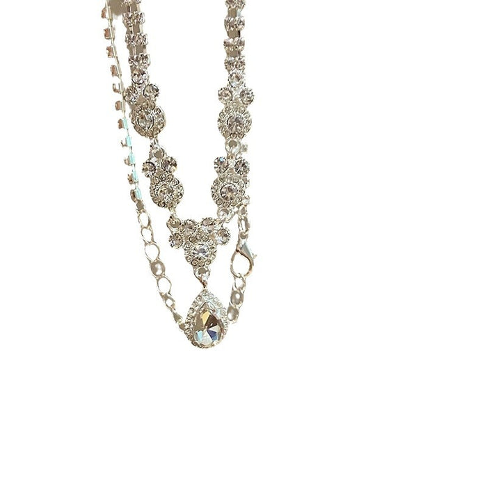 Wholesale Fashionable diamond studded water droplet pendant necklace, light luxury, versatile, personalized collarbone chain, niche temperament, high-end sense accessory