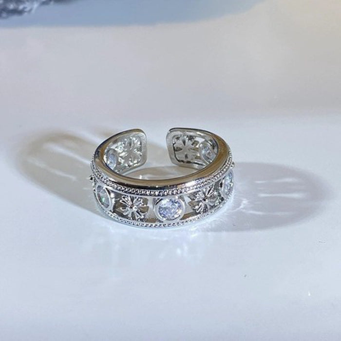 Wholesale Sparkling Diamond Planet Ring