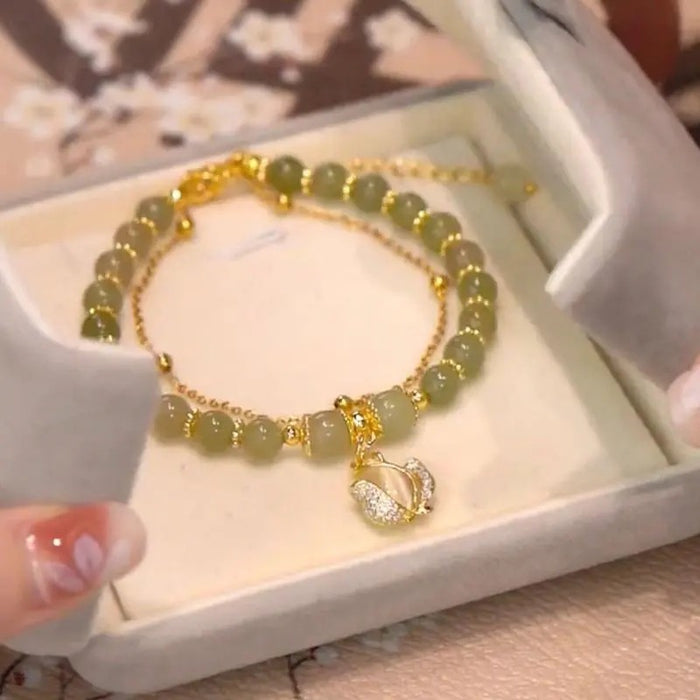 Wholesale Bracelet for women, light luxury, high-end, fashionable and versatile