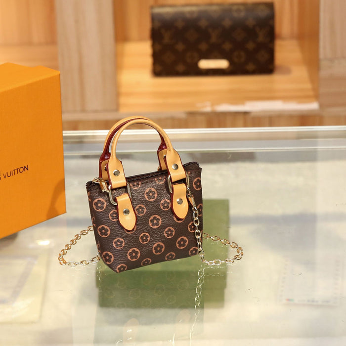 Wholesale High end printed shell small bag, exquisite and niche, portable, carry on hand, diagonally crossing coin purse