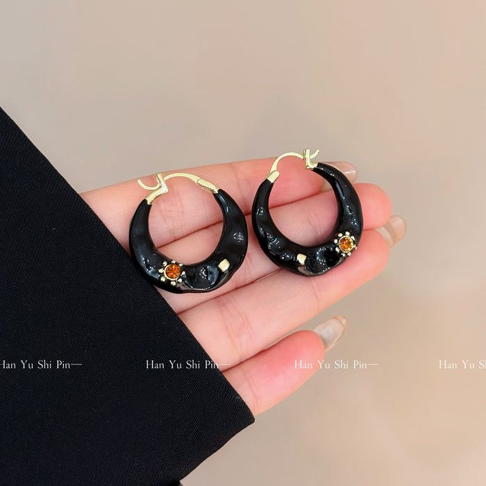 Wholesale Retro irregular circle earrings, fashionable, light luxury earrings, niche, high-end feel
