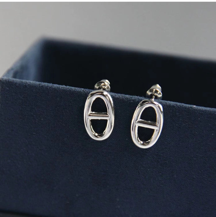 Wholesale Simple geometric metal copper stud earrings