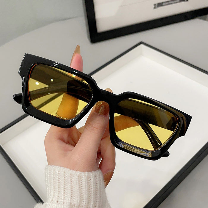 Wholesale Sunglasses with UV protection and strong light