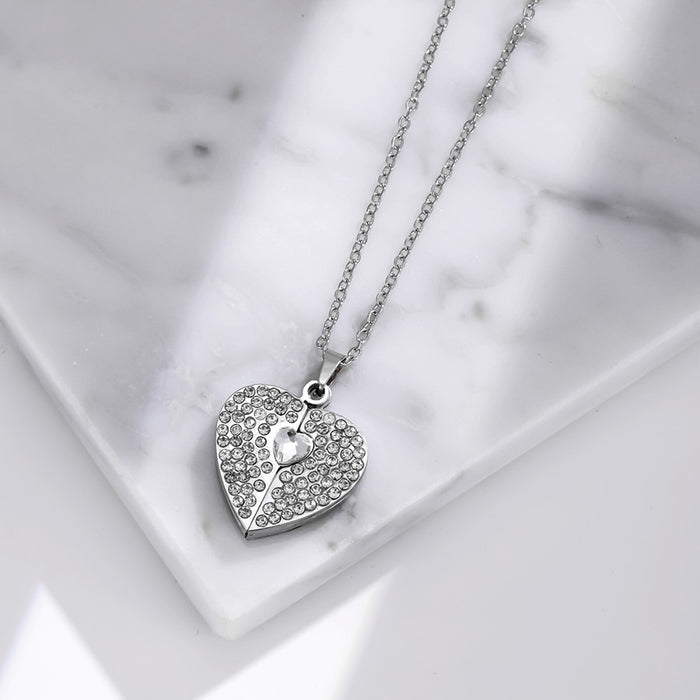 Wholesale Stainless Steel Heart Diamond Pendant Necklace Fashion Jewelry Accessory Boutique Resale