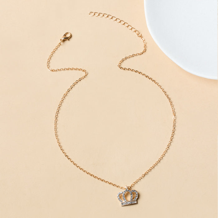 Wholesale Wholesale of accessories, fashionable, diamond studded, full diamond crown, collarbone chain, personalized alloy, gold-plated pendant necklace for women