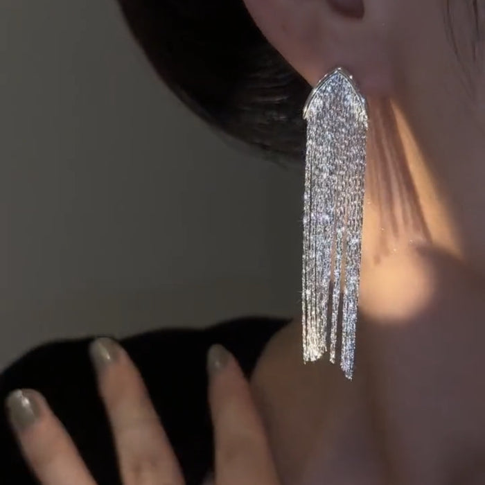 Wholesale Tassel earrings, atmospheric chain earrings, light luxury and high-end earrings