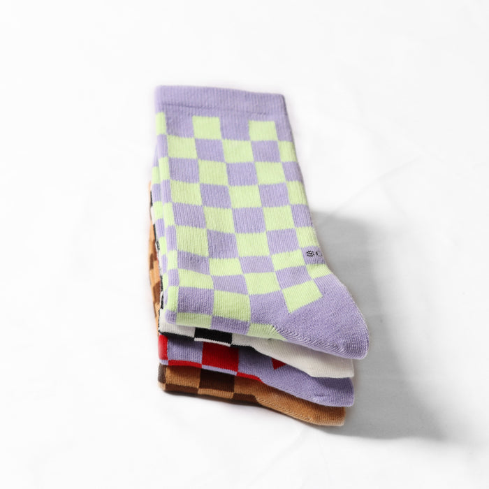 Wholesale Socks checkerboard pattern mid tube socks high thread skateboard sports socks