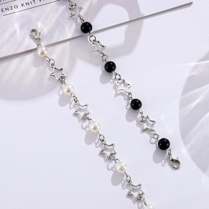 Wholesale New retro hollowed out star pearl bracelet, niche fashion, punk high-end fashion, versatile hand accessory
