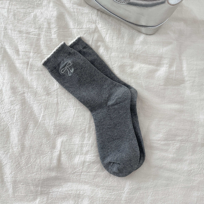 Wholesale Silver wire bow versatile embroidery mid tube socks pile socks socks