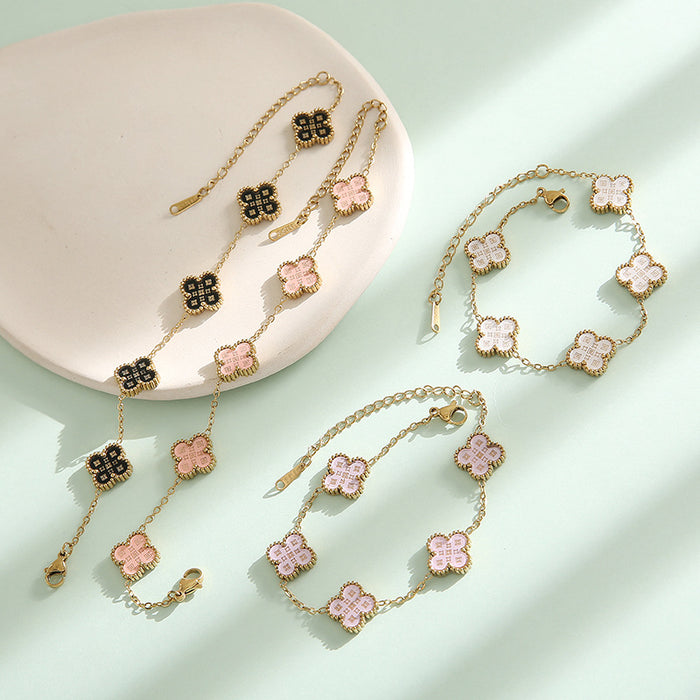 Wholesale Titanium steel non-fading four-leaf clover bracelet