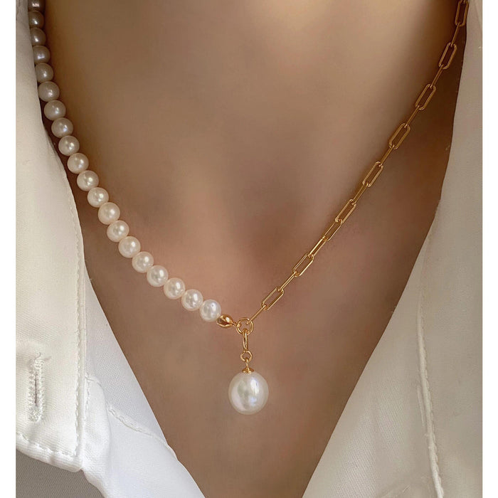 Wholesale Pearl necklace for women, light luxury, niche design, high-end feeling, collarbone chain, retro necklace, sweater chain, accessory
