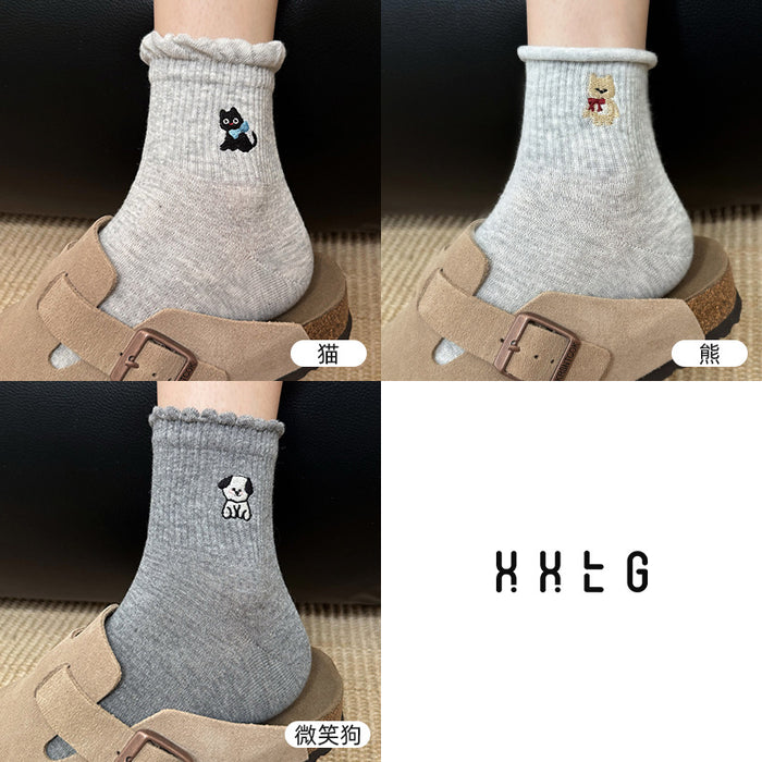 Wholesale Cotton socks, mid tube socks, cartoon embroidered lace socks, cute sports socks