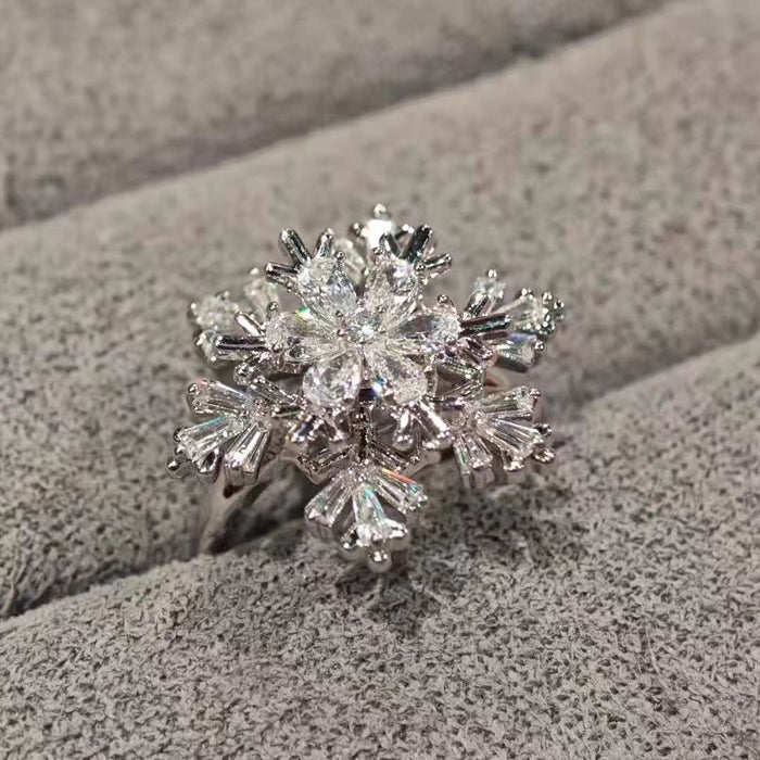 Wholesale Rotating snowflake zircon ring, light luxury temperament, niche high-end brooch accessory