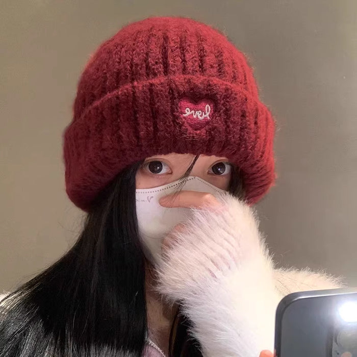 Wholesale Heart-embroidered knitted wool hat