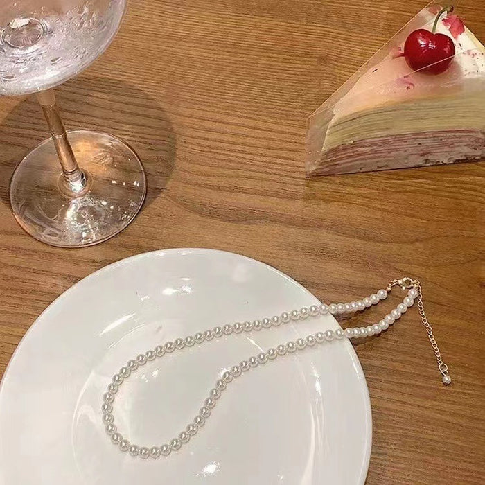 Wholesale Pearl necklace for women, light luxury, niche design, high-end sensation, neck chain, bone chain, neck chain