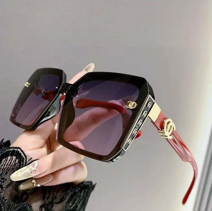 Wholesale Women' s oversized sunglasses