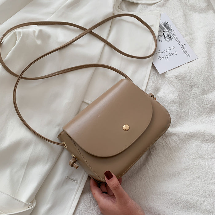 Wholesale Crossbody bag, this year's popular bag, versatile, fashionable, retro small square bag