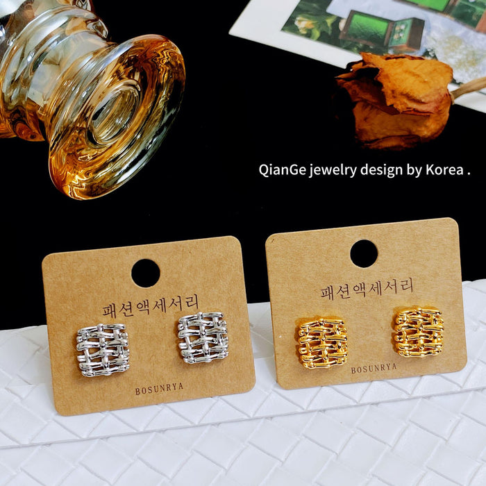 Wholesale Metal woven irregular square earrings for women s925 silver needle design earrings