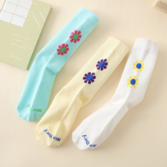 Wholesale Niche Men's Medium Socks, Alphabet Skateboarding Socks, Sports Long Socks, Women's Socks