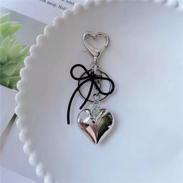 Wholesale silver Love Keychain Pendant Cute Girlfriend Hanging Ornaments
