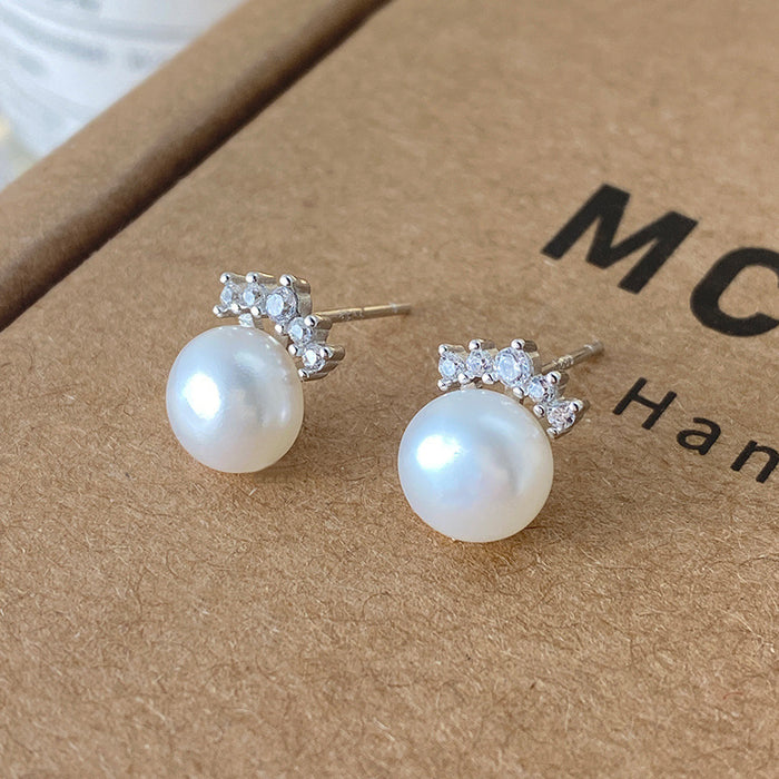 Wholesale Four-Leaf Flower Pearl Earrings for Women