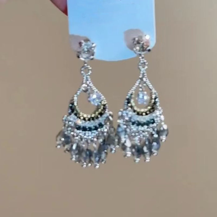 Wholesale Silver Needle Diamond Crystal Diamond Tassel Earrings High Sense Earrings Ethnic Style Retro Earrings