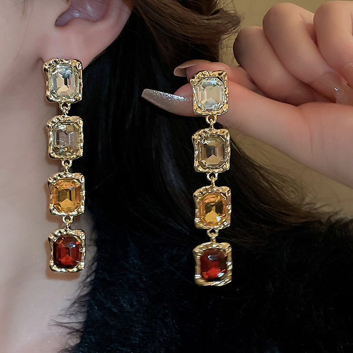 Wholesale Diamond-encrusted Square Choker Necklace Collarbone Necklace