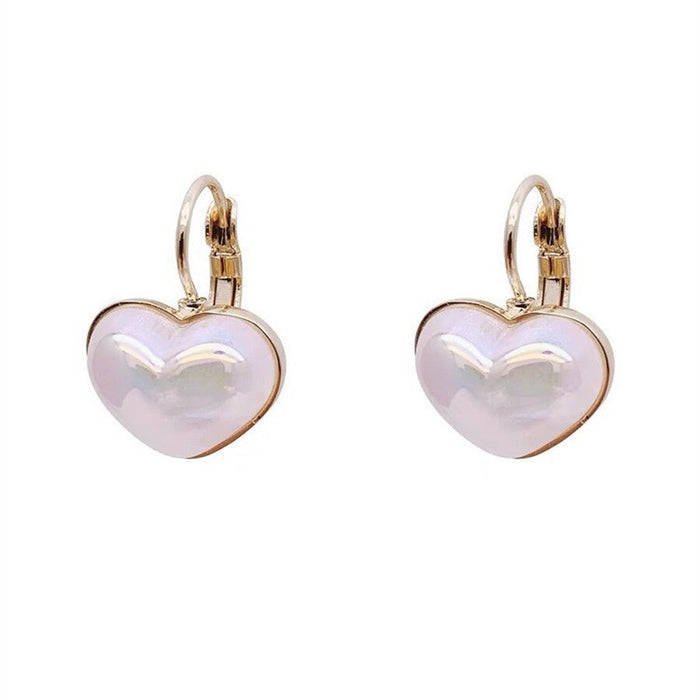 Wholesale Sparkling colored pearl earrings with heart-shaped earrings