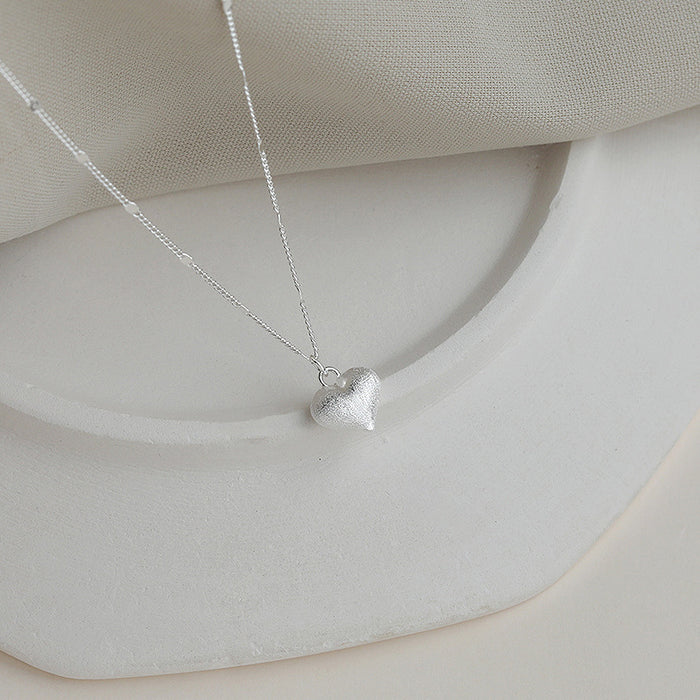 Wholesale Love necklace, fashionable, simple, niche design, temperament, collarbone chain