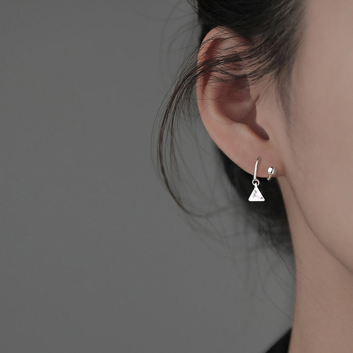 Wholesale Sparkling zircon screw earrings with simple and fashionable design, rotating geometric bead earrings, and ear bone studs