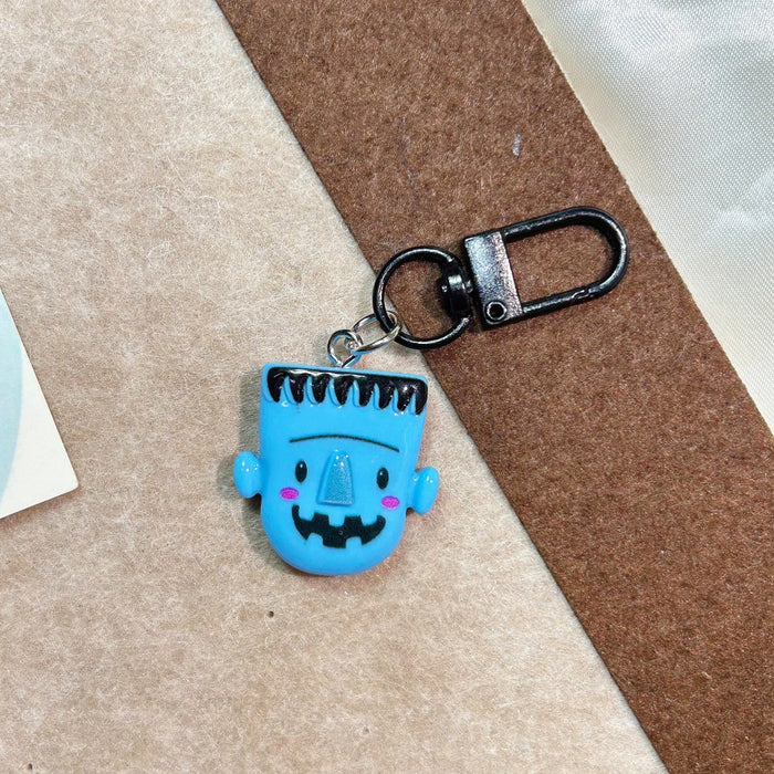 Wholesale  Keychain Resin  Eyes Pumpkin Ghost Bat Pendant MOQ≥2