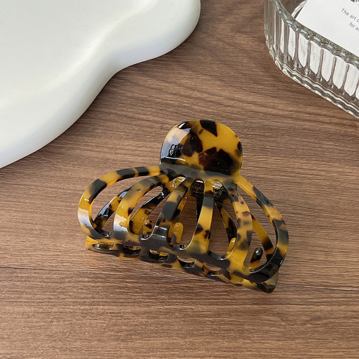 Wholesale Trendy Hollow Pumpkin Acetate Hair Claw Clip for Women Tortoiseshell Shark Clip Fashion Accessory