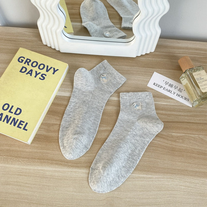 Wholesale Cute Socks Embroidered Cotton Breathable Sweat Absorbing Short Socks Versatile