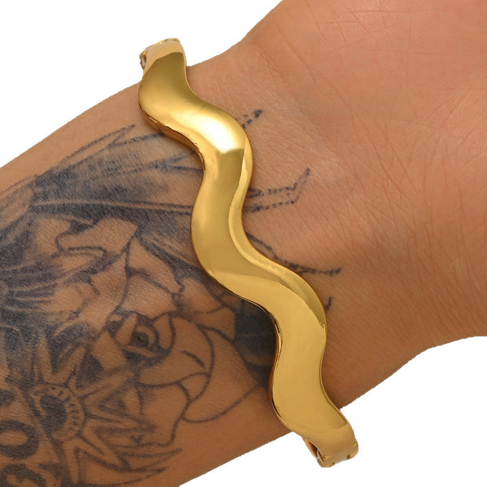 Wholesale Titanium Steel Gold Tone Open Bangle Bracelet Minimalist Stackable Design Trendy Fashion Accessory For Gift Everyday Wear