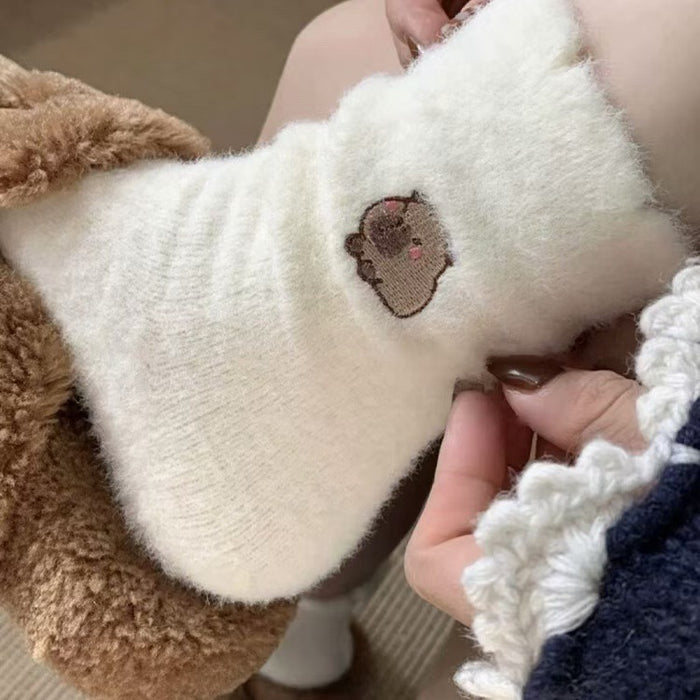 Wholesale Embroidered socks with thick velvet and cute embroidery sleep socks