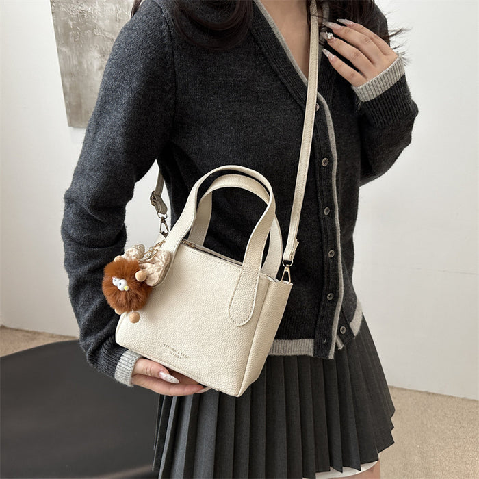 Wholesale Trendy and fashionable bucket bag, simple and versatile shoulder bag, casual bag
