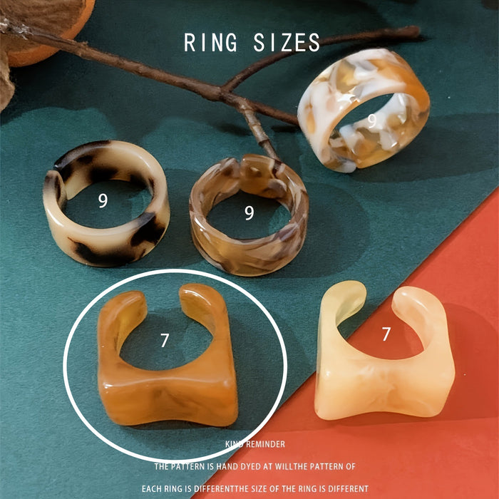 Wholesale Retro amber resin ring with minimalist ring and bracelet