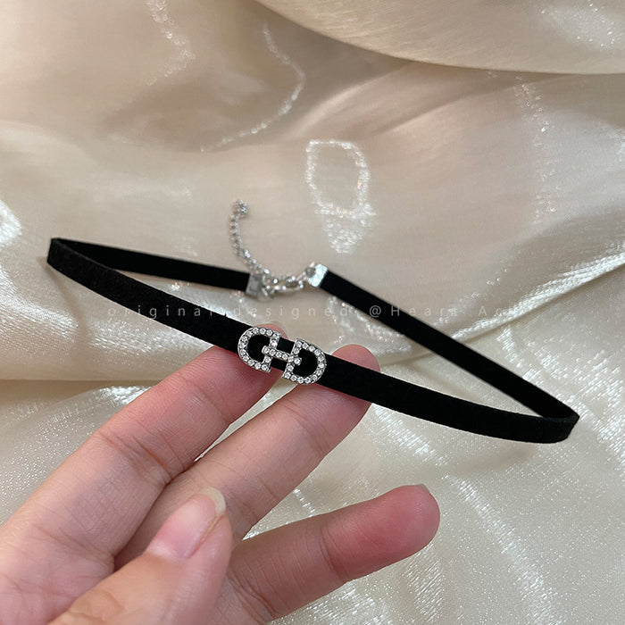 Wholesale Women's necklace, niche design, high-end collarbone chain, necklace, temperament collar, neckband