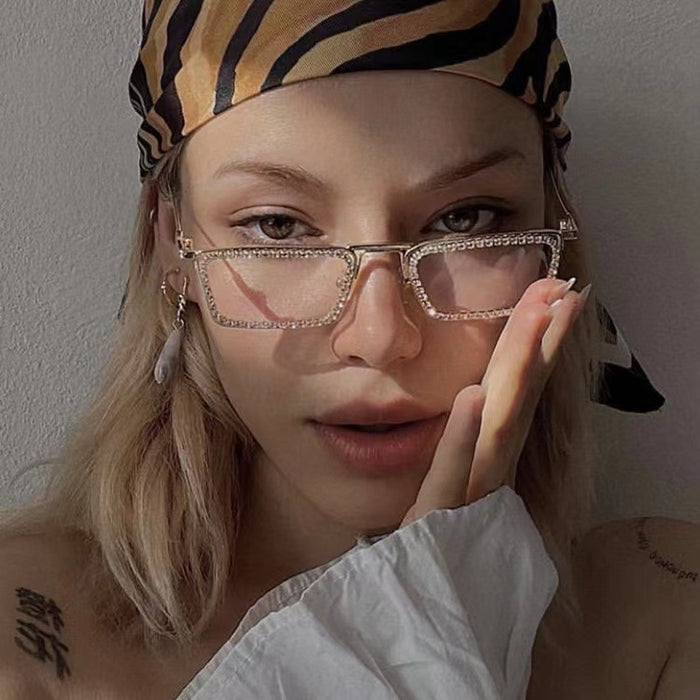 Wholesale New diamond studded small frame metal sunglasses, fashionable square frame sunglasses, high-end sunglasses